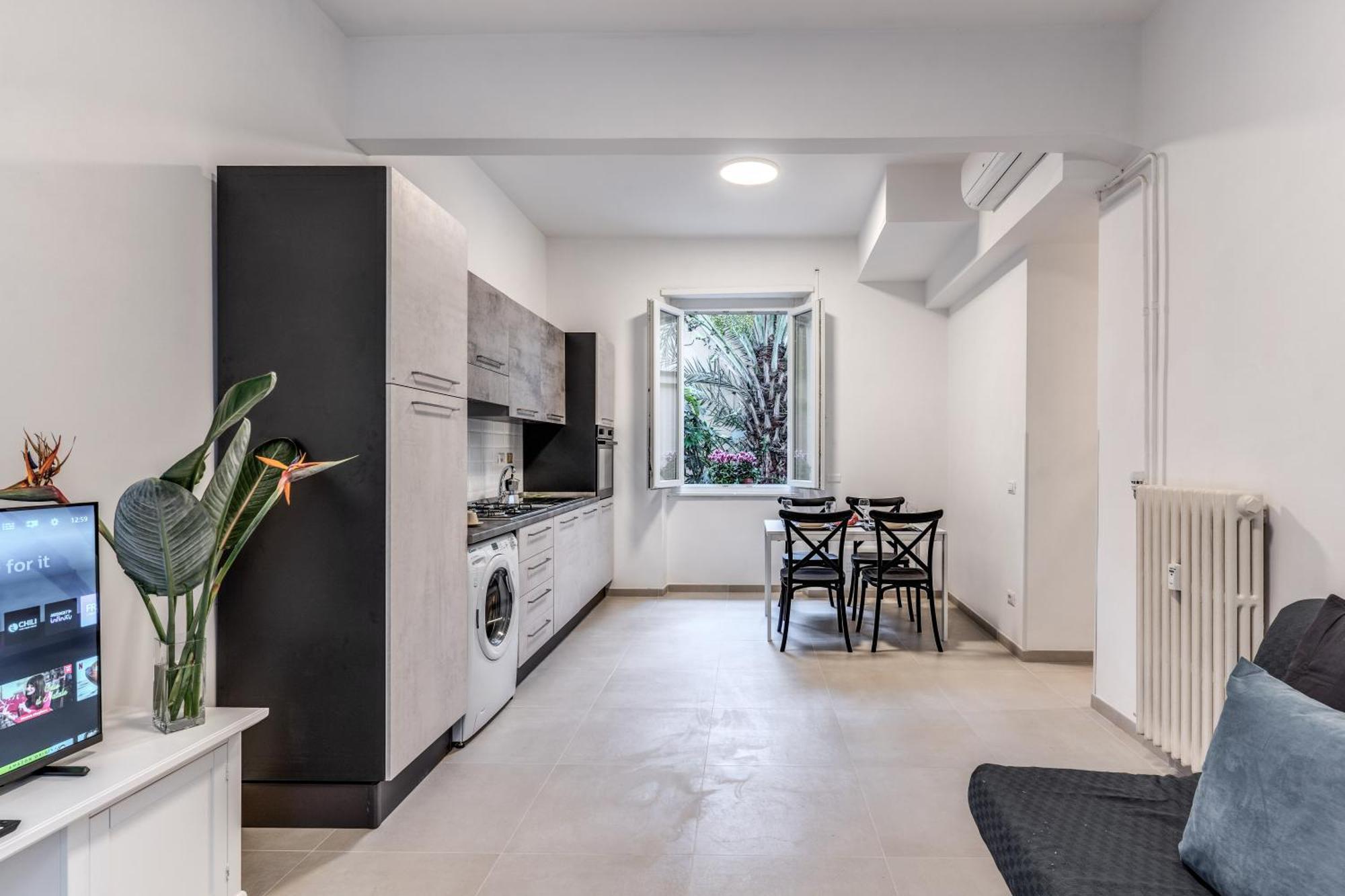 Pmt Apt — Photos 2